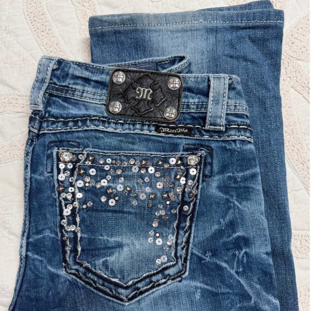 Miss Me Women 30 Easy‎ Boot Jeans Blue Sequin Stud Embellished BKE Buckle